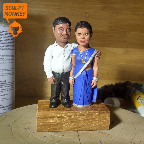 Parents Figurine 01